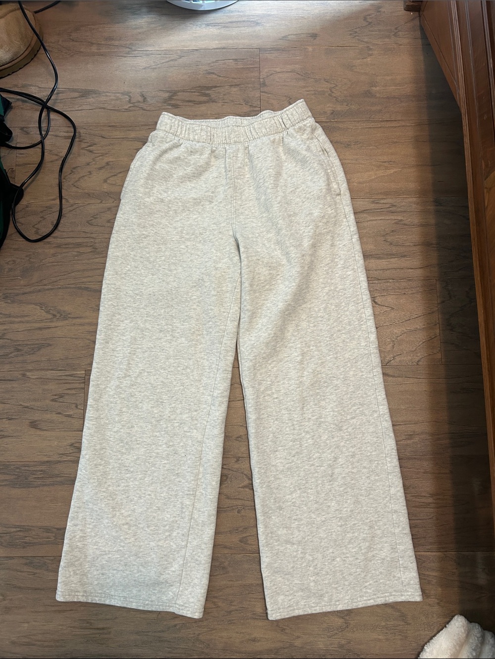 Women's Hollister Wide-Leg Sweatpants - Light Heather Grey